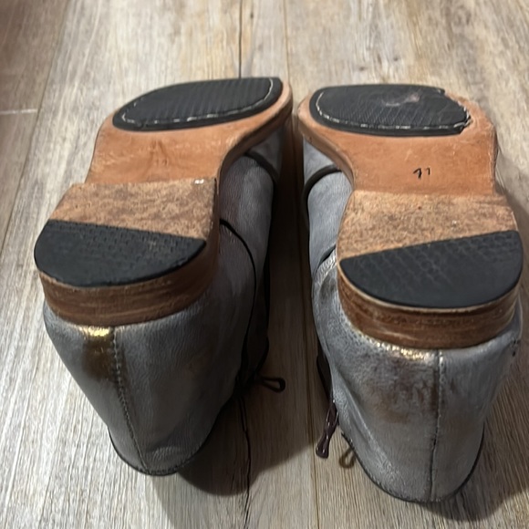 Meher Kakalia embroidered booties size 41 - Picture 4 of 7